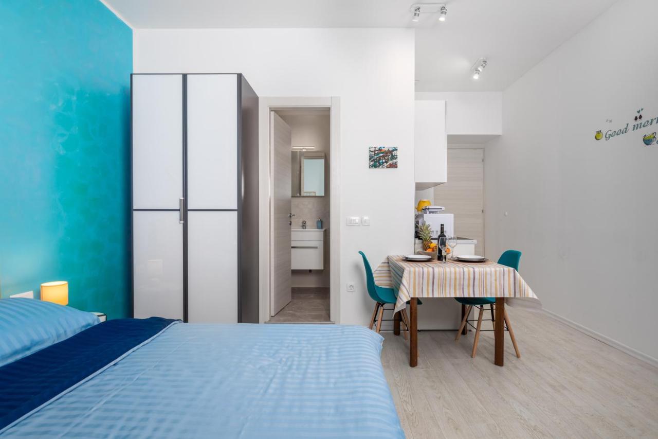 Studio Apartments Fran'S リエカ エクステリア 写真