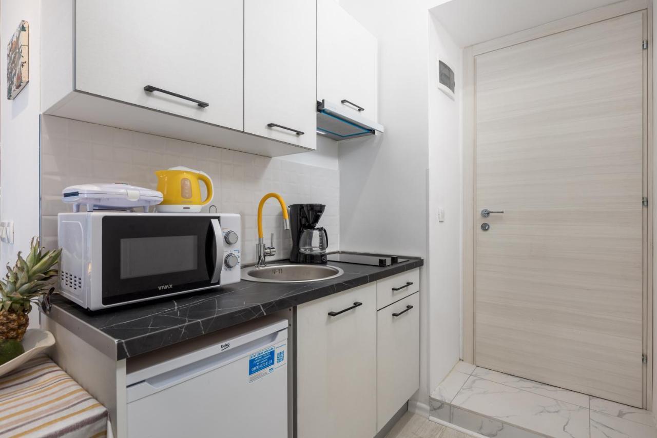 Studio Apartments Fran'S リエカ エクステリア 写真