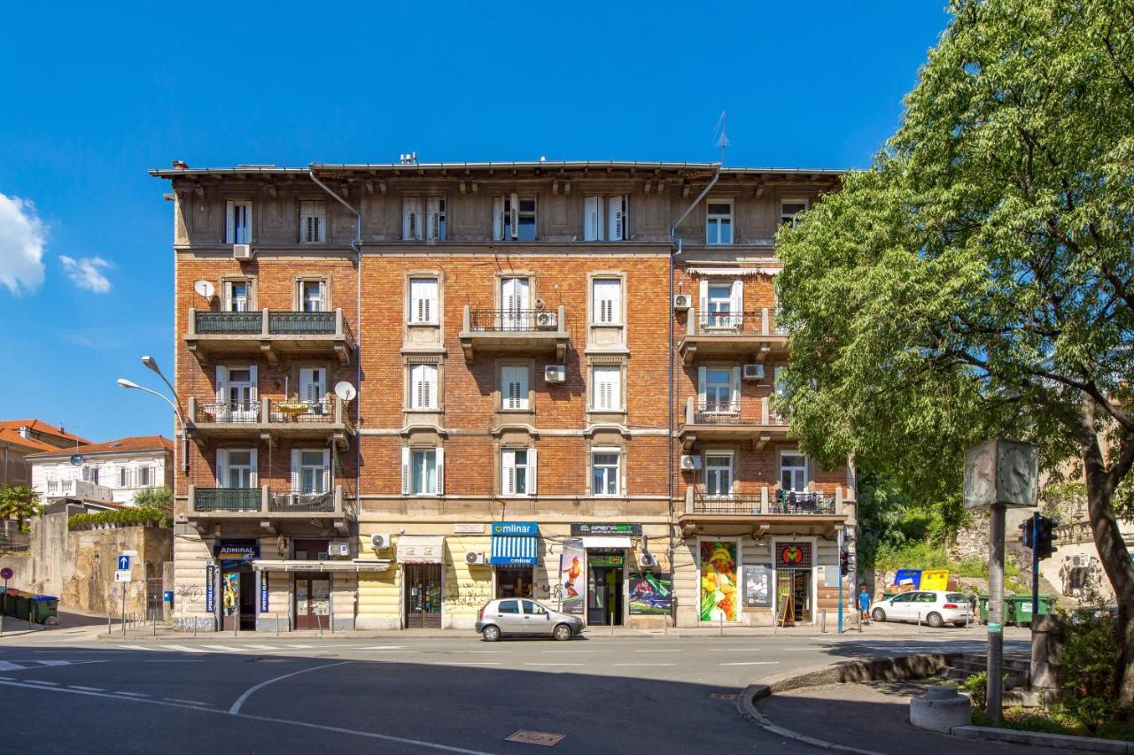 Studio Apartments Fran'S リエカ エクステリア 写真