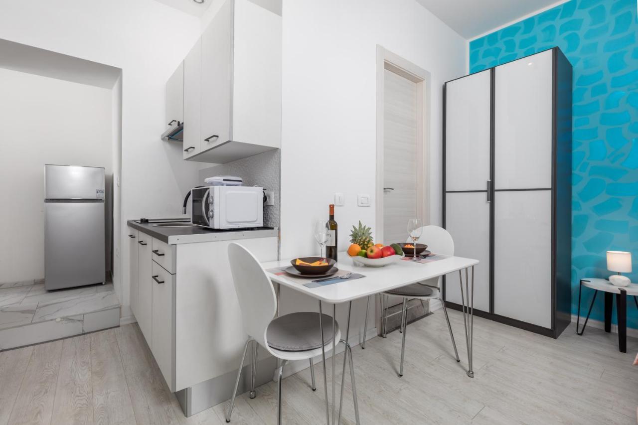 Studio Apartments Fran'S リエカ エクステリア 写真