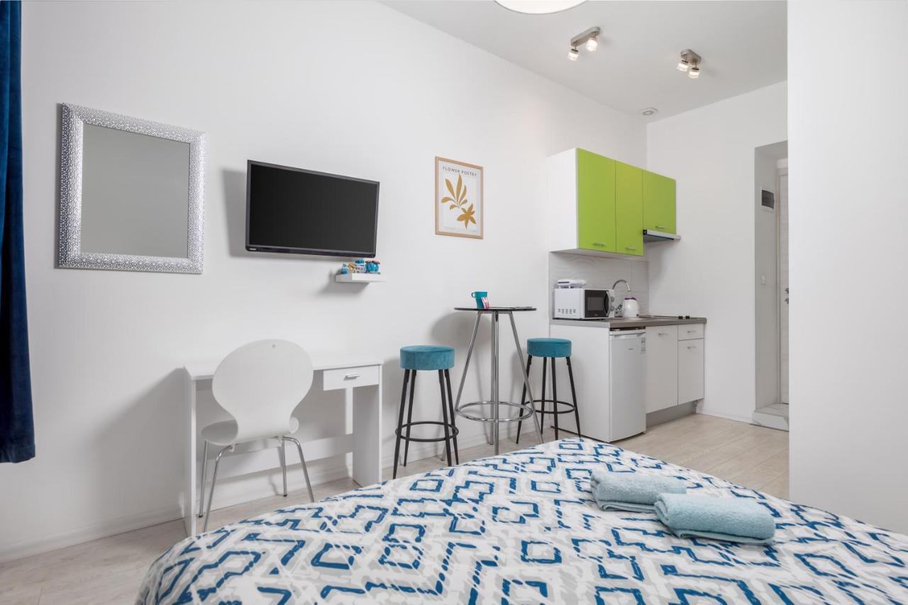 Studio Apartments Fran'S リエカ エクステリア 写真