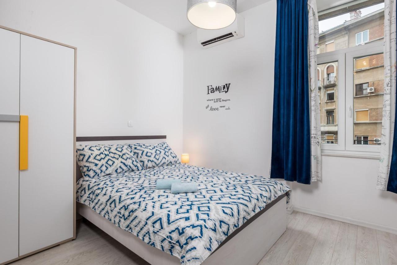 Studio Apartments Fran'S リエカ エクステリア 写真
