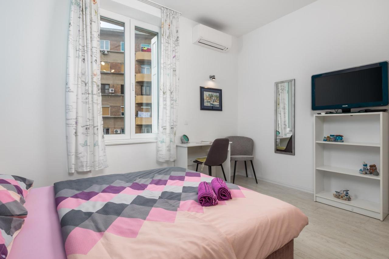 Studio Apartments Fran'S リエカ エクステリア 写真